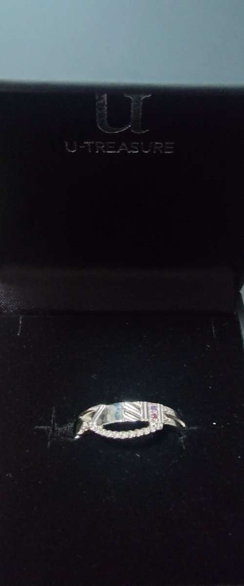 manekineko64's tweet photo. 指輪が届いたぞー!!! https://t.co/PbpvynrAq3