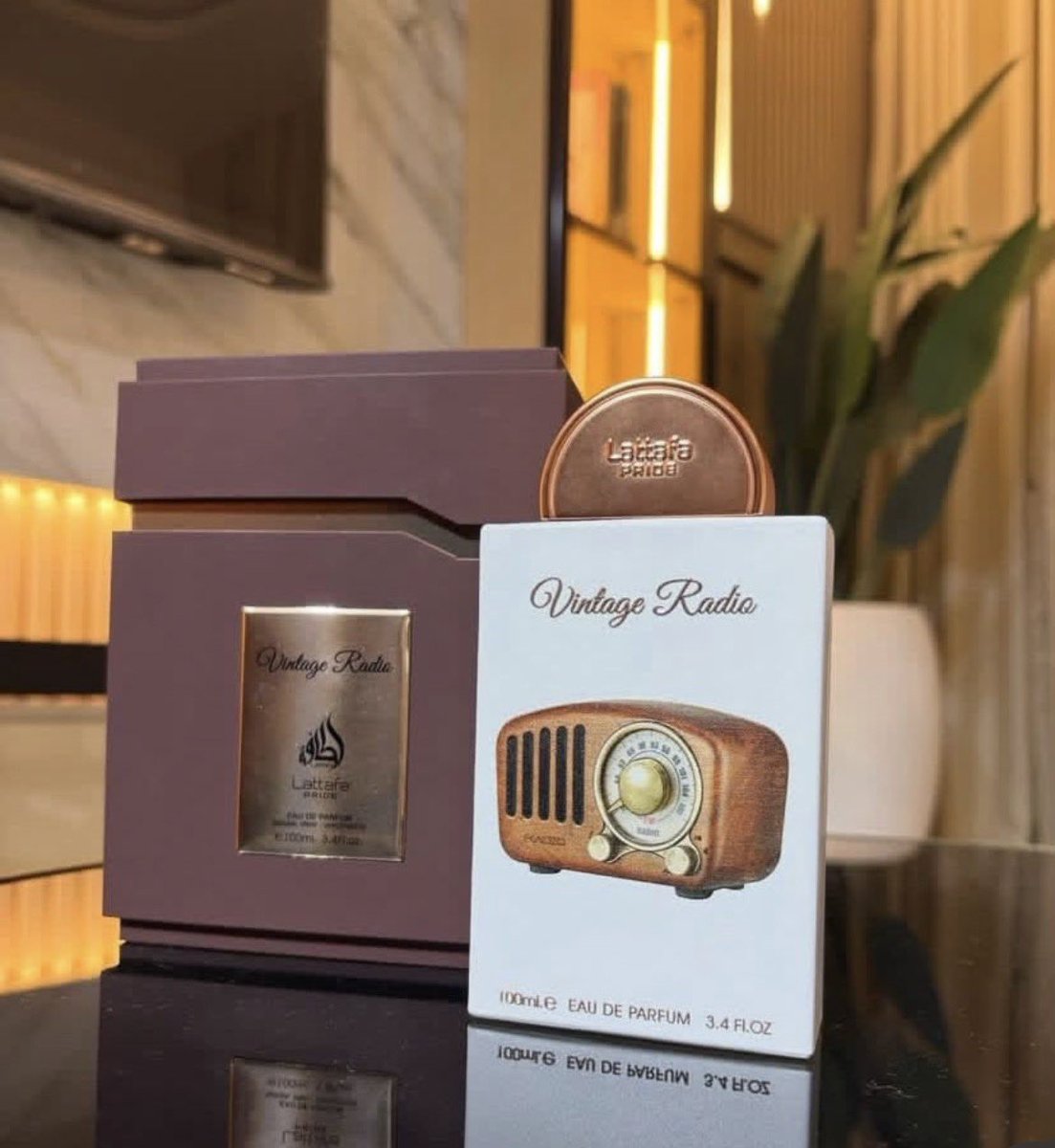 dashacovera's tweet photo. Bougie, I want you to deliver 2 perfumes each to my two boyfriends and attach a love note 

Me :🤫 🗒️  🚚 

Very discreet 🙂

40k
45k
28k
I have both 9am and 9pm -_=35k each 

Men perfumes , delivery everywhere 📍 https://t.co/LJWtbrvkiU