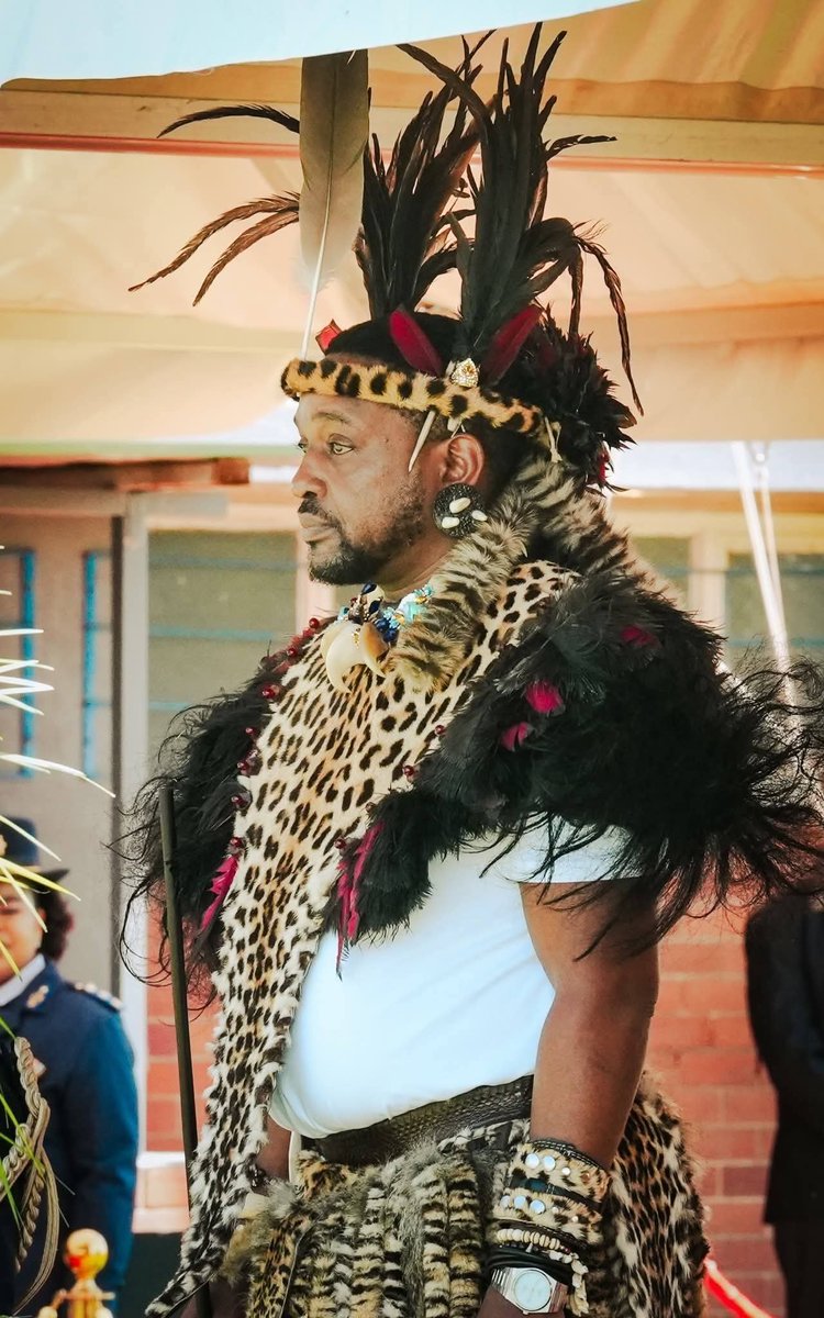 Sbo_Can_Audit's tweet photo. Uluvete oluyisinana. Bayede Silo esikhulu, wena ongangokujula kolwandle 🤍🐆 🦒 🙏🏾. https://t.co/LpvAsZ13uW