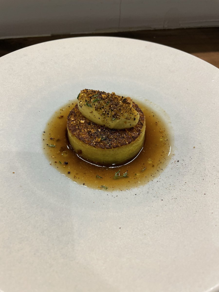 on17513045's tweet photo. 明日、どこか食べに行こうか。

そんな話が出たら、
ゆっくり旬の野菜を楽しむ食事も候補に。

美味しいものを食べて、
話して、のんびり過ごす日曜日。

明日のランチやディナーに、
逗子のon...(オン)を。 https://t.co/AsOfrcVltf