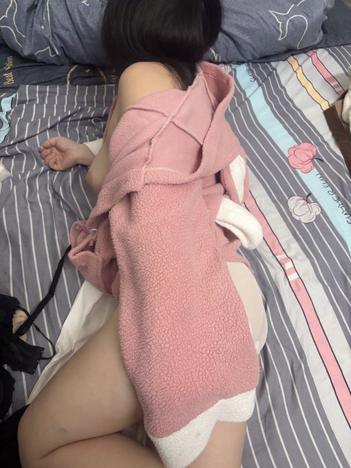 sptune's tweet photo. 我又是谁的缺爱敏感破碎骚女友？#反差 #母狗 #女大 #西安 https://t.co/3yGio36iB5