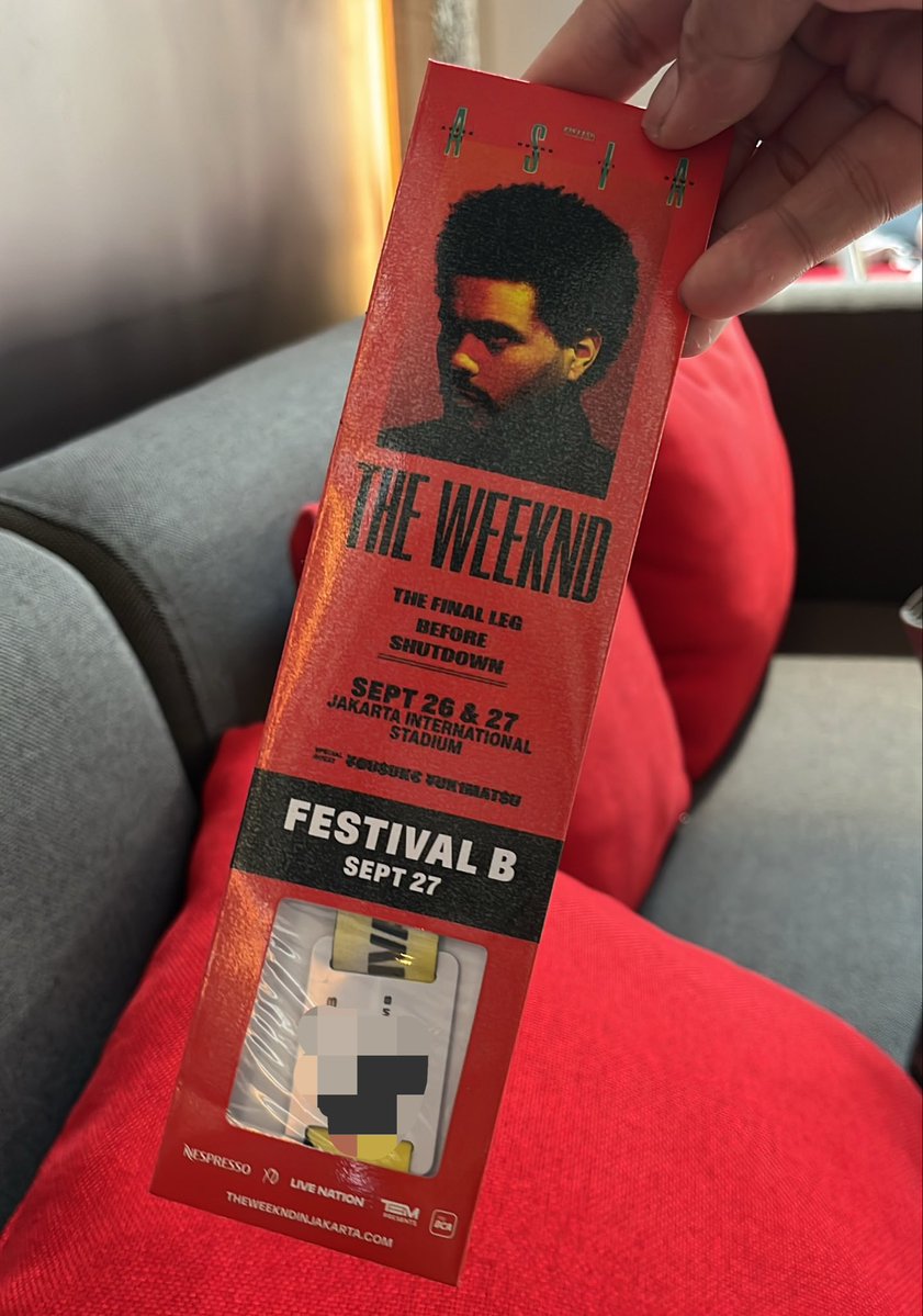 nmasavior's tweet photo. THE WEEKND JAKARTA

DAY 2  -  Festival B
💸 2 juta/tix

Bisa COD venue JIS/GBK ✅
langsung cusss DM aku yukk💃😍✨

Prefer bisa DP kecil, menghindari HIT &amp; RUN 🥺‼️

tag wts want to sell theweeknd jkt
#zonauang #theweeknd #wts #zonuang #wtb https://t.co/fatjOI8JwS
