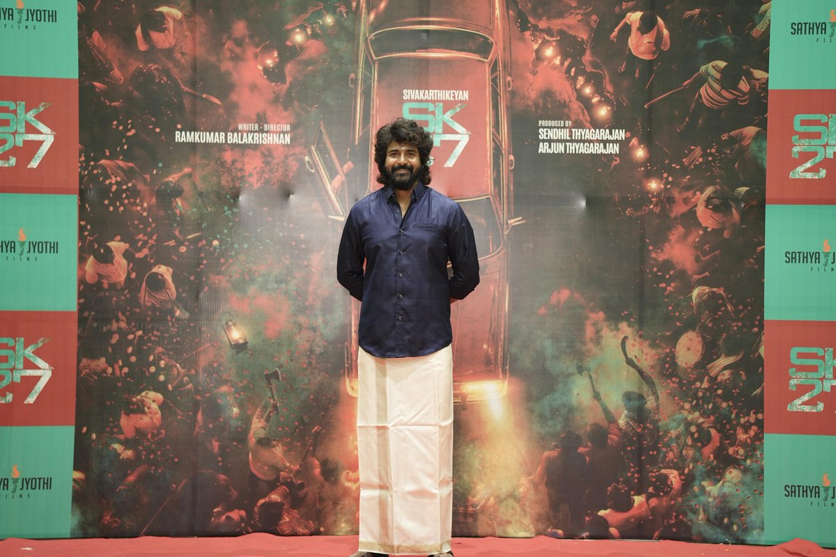 teamaimpr's tweet photo. With blessings from above, love all around ❤️
The journey of #SK27 began.
Starring @Siva_Kartikeyan.
A film by @ImRamkumar_B.
Produced by @SathyaJyothi.
@11Lohar @omdop #TGThyagarajan #SendhilThyagarajan @arjun1on @saisiddharth_ @kalaivananoffl #ARajesh @PraveenRaja_Off #StevenKumar @pro_barani @TheMugDigital @teamaimpr