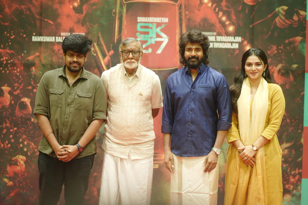 teamaimpr's tweet photo. With blessings from above, love all around ❤️
The journey of #SK27 began.
Starring @Siva_Kartikeyan.
A film by @ImRamkumar_B.
Produced by @SathyaJyothi.
@11Lohar @omdop #TGThyagarajan #SendhilThyagarajan @arjun1on @saisiddharth_ @kalaivananoffl #ARajesh @PraveenRaja_Off #StevenKumar @pro_barani @TheMugDigital @teamaimpr