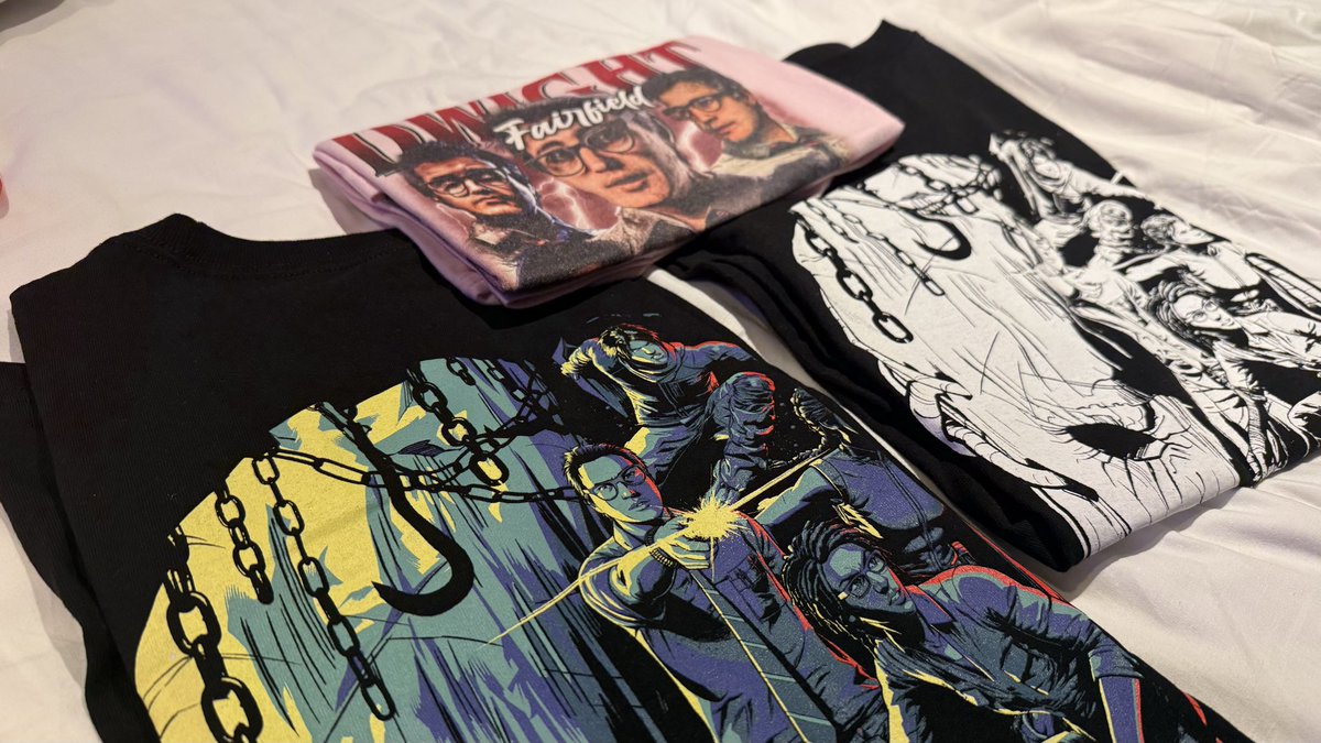 redroses147's tweet photo. I’ve never been so stumped on which shirt to wear for today! Hope to bring my acting skills to the event!!! Listen for the screams!! 🥹 #DeadNorthern #DeadbyDaylight https://t.co/HmnmsmGHYe