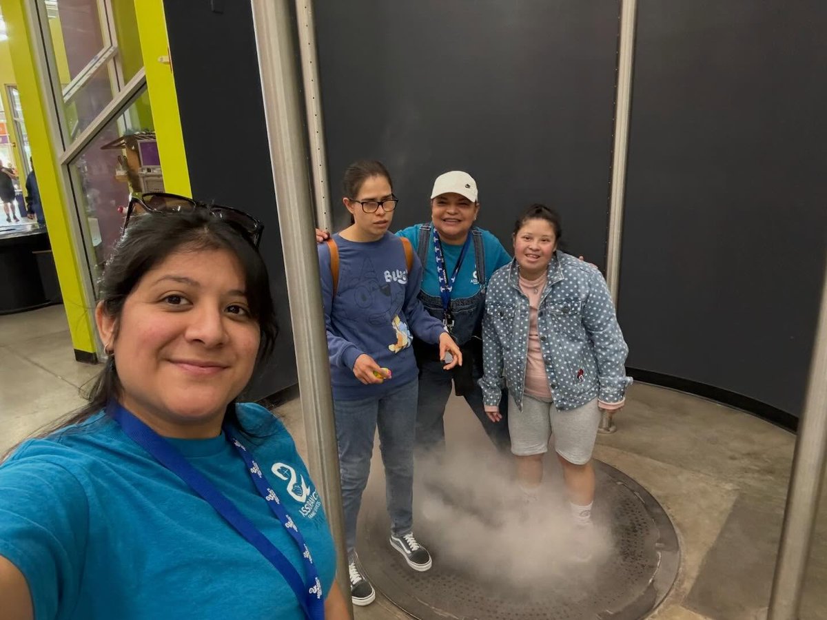 GeneSchantfgqq's tweet photo. Discovery Cube is always a blast—learning has never been this much fun. https://t.co/9Ke4Ayar9J