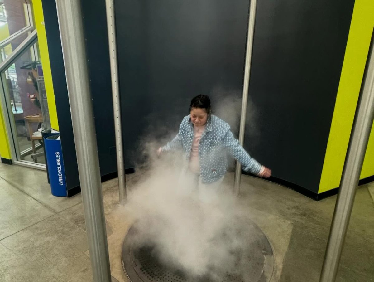GeneSchantfgqq's tweet photo. Discovery Cube is always a blast—learning has never been this much fun. https://t.co/9Ke4Ayar9J