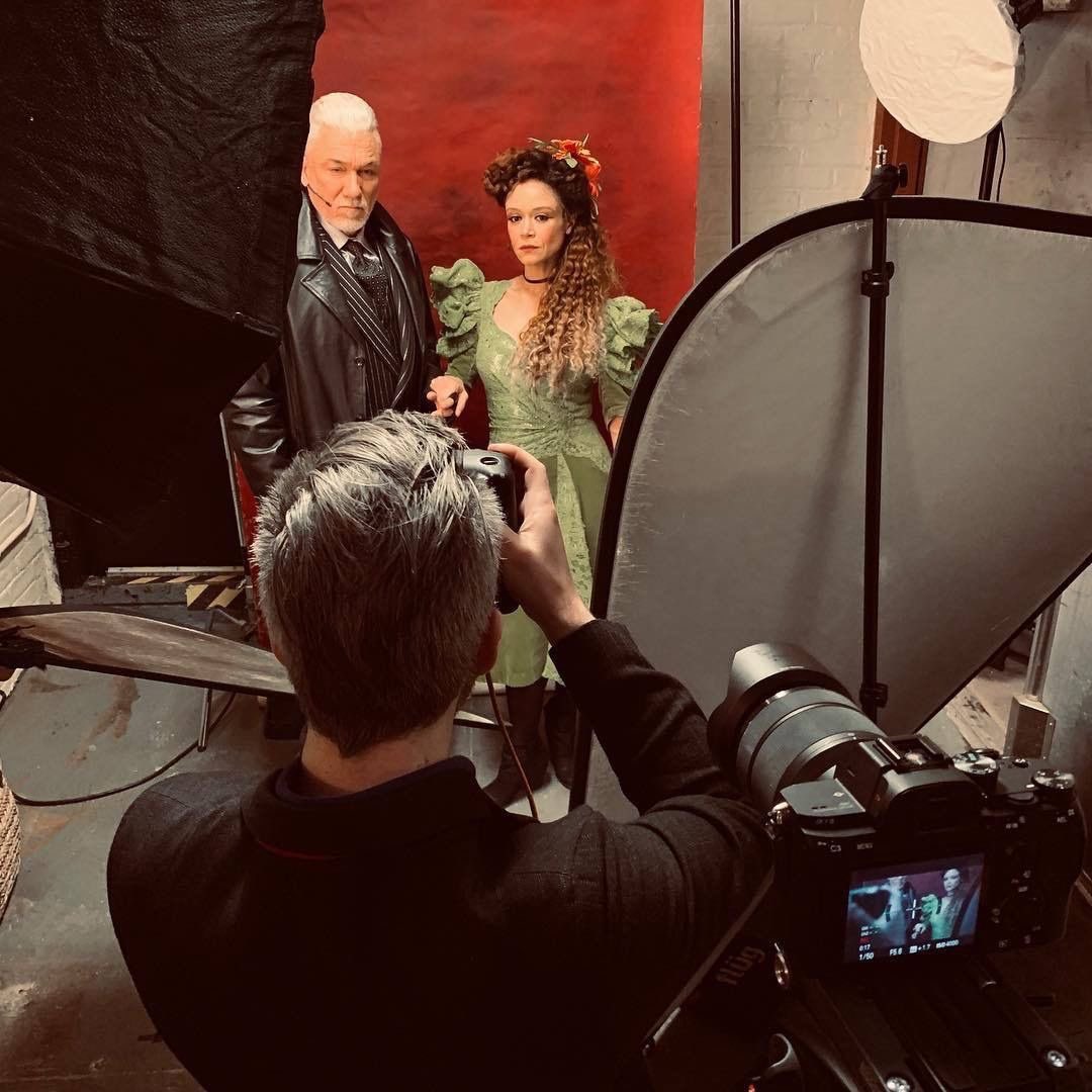 natimijn's tweet photo. mom &amp; dad 🌹 https://t.co/FiBBnx22kW