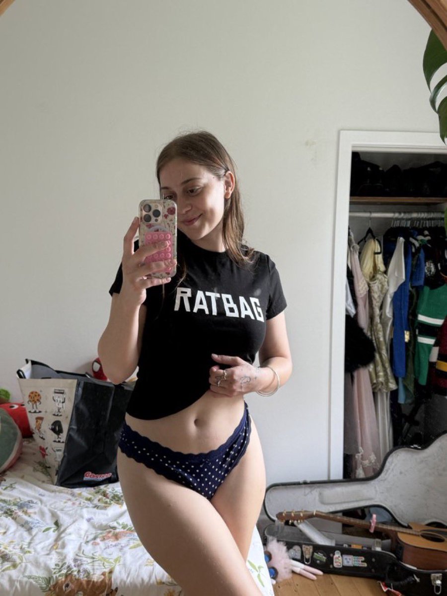mary34ii's tweet photo. Hmu for menu #nsfwtwt #buyingcontent https://t.co/bxOOgisgif