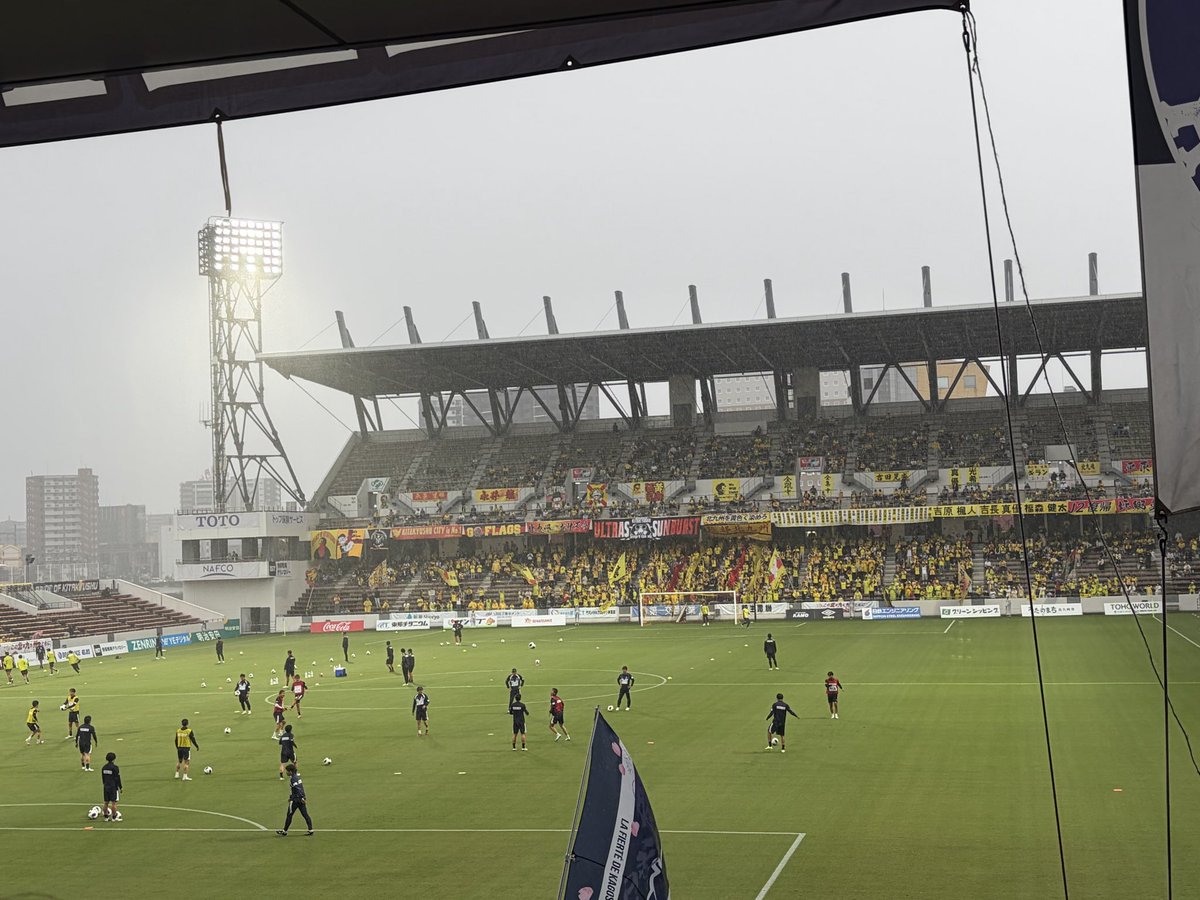 risa5525's tweet photo. こちら方面にちょうど予定があったので今日はここから⚽️
アビちゃん含めた現地観戦は一旦これが見納め。 https://t.co/epI3EeTcp1