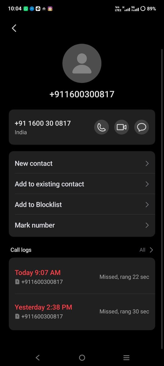 Sreenivasansnr's tweet photo. @AxisBank 
I am being continuously harassed by your recovery agents through repeated calls from Axis Bank . Kindly look into this matter and take appropriate action at the earliest. Please ensure that such repeated calls from this number are stopped immediately. https://t.co/qEDd5EEmXi