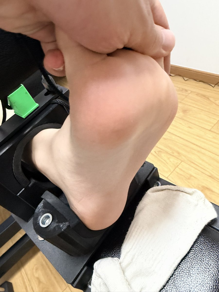 Siyan4yuk's tweet photo. 今天依旧被狠狠制裁😨 https://t.co/HlVVXF0x80