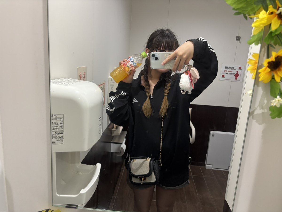 xkmsi2's tweet photo. #自撮り界隈 https://t.co/jueoXABULL