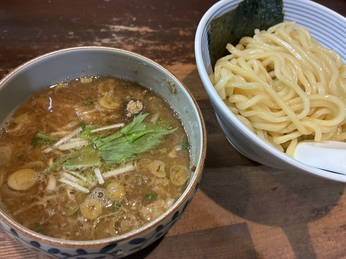 Ts011006's tweet photo. 昼つけ麺🍜
前から気になっていた所で初入店✨
美味しく頂きました🤤

#つけ麺 https://t.co/BGRMKXOWsi