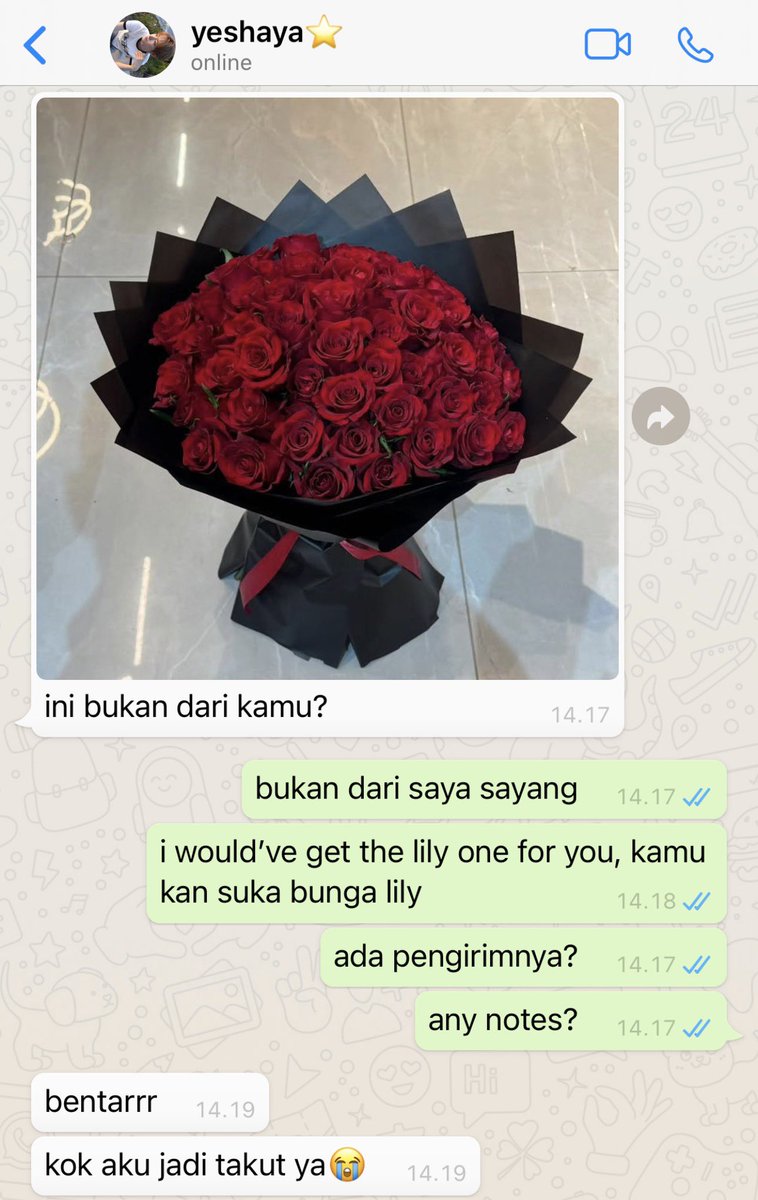 twstdft3's tweet photo. Bouquet of rose https://t.co/IKWcipxKxm