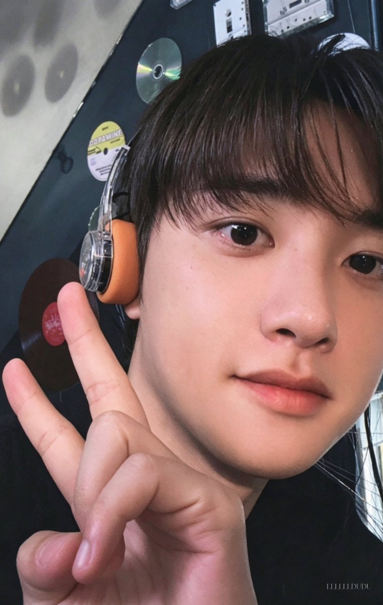dululudu0112's tweet photo. #디오 #도경수 #DOHKYUNGSOO https://t.co/dJe57jooAQ