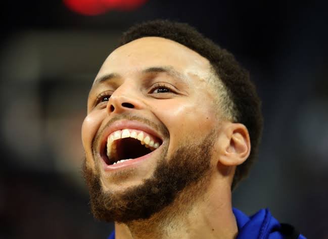 TR_Warriors's tweet photo. DEVAMMMM! 

Steph ile 2 yıl için 116 milyon dolara kontrat uzatma konusunda anlaşıldı. 28/29 sezonu oyuncu opsiyonlu olacak. 

Şehrin sahibi. https://t.co/SKVkjMg9UE