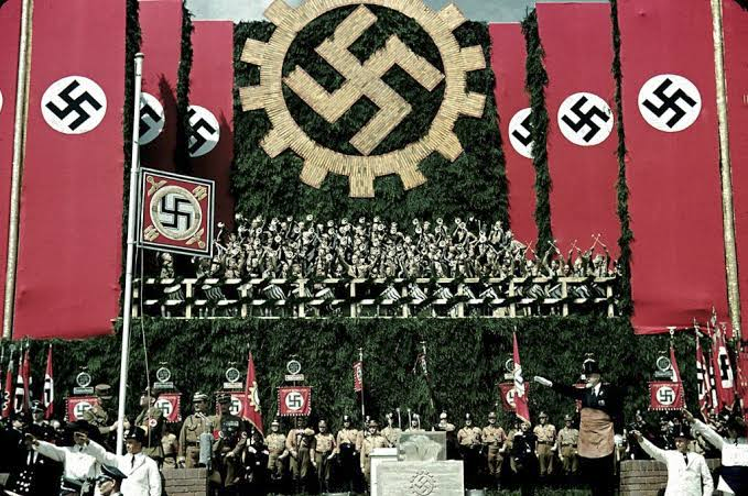 fuki_1998's tweet photo. Ok, one last post about this shit for the night. Does anyone know any Third Reich aesthetics accounts? There's accounts like that for everything but the Reich AFAIK, I always loved the beauty of the Reich and I wanna see if theres an account for it. https://t.co/iHrkLcrOh6