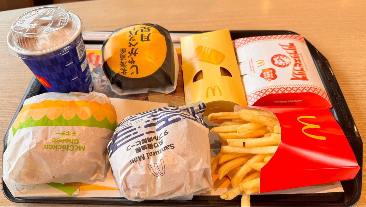 ko_mandolica's tweet photo. 久々マック🍟
全部うまい(^p.^) https://t.co/7X7dOvpury