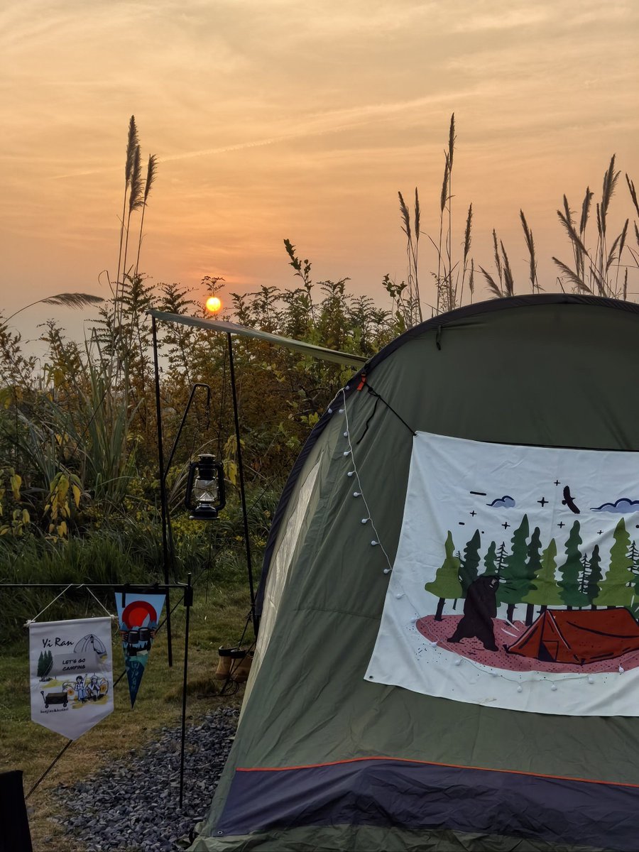 AlphonseJoyb's tweet photo. Nothing beats waking up to bird songs, fresh mountain air, and the glow of your camp coffee. Quick escape from chaos = pure joy ， https://t.co/EQrB7mpwKj
