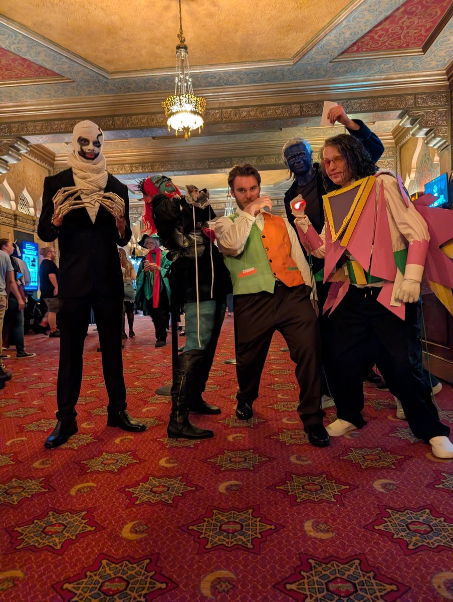 DaBasicsZ's tweet photo. The undertale symphony was awesome man. I haven't been to many events like this but if any of y'all were there holy you were all so chill it was so much fun to mess around and take pictures with people! (I was rouxls kaard) #undertalesymphony #undertaleㅤ https://t.co/zCirVVpyZg