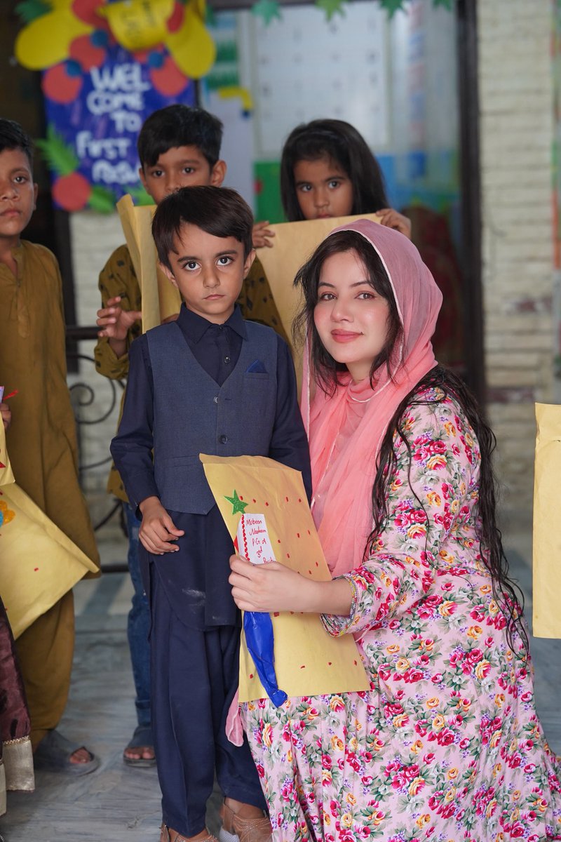 Rabipirzada's tweet photo. الحمداللّٰہ! میرے لیے سب سے بڑی کامیابی رابی پیرزادہ فاؤنڈیشن اسکول کے بچوں کی کامیابی ہے۔ ان بچوں کے چہروں پر خوشی اور ان کے شاندار رزلٹ ہی میری محنت کا اصل صلہ ہیں۔ اللّٰہ تعالیٰ انہیں ہمیشہ کامیاب کرے۔ آمین!
#RabiPirzada #RabiPirzadaFoundation #MySuccess #Alhamdulillah #SchoolResults