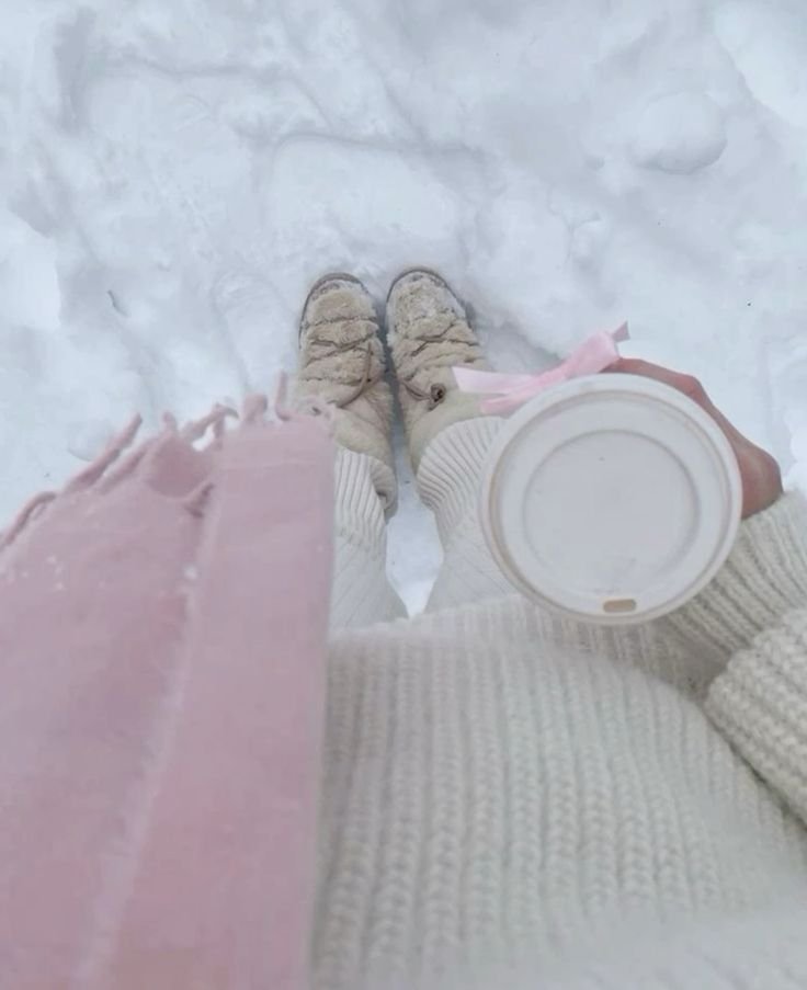 snowcalories's tweet photo. :¨ ·.· ¨:
 `· .  ## moothunt day 4 .ᐟ.ᐟ
            ─ she / he ﹒ 20 y/oꜝ
            ─ shedrtwt ﹒ no dni 
            ↳ ♡ / ↻ to be moots﹒ifb ₊⊹
            https://t.co/OH3fogXpsR

            ꒰#shedrtwt #edrtwt #ricecaketwt꒱ https://t.co/Ys098Gg27o
