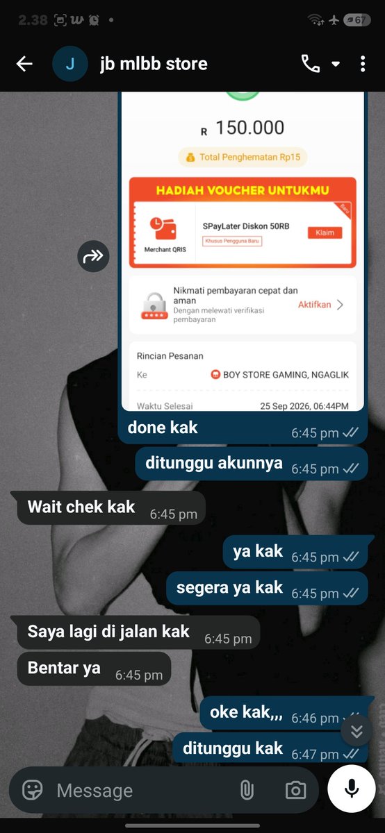 ellychannxu's tweet photo. tbtb chat kalo prosedurnya harus 300k akhirnya aku pinjem temen aku 150k buat ngeluarin, ini aja aku minta akunny ngemis² bgt :) udh gitu pas aku minta kode suruh bayar lagi, uang makan aku habis buat ini,, sumpah jahat bgt 
boleh minta tolong up ga guys dan kasi pencerahannya :) https://t.co/r3OPErhIpB