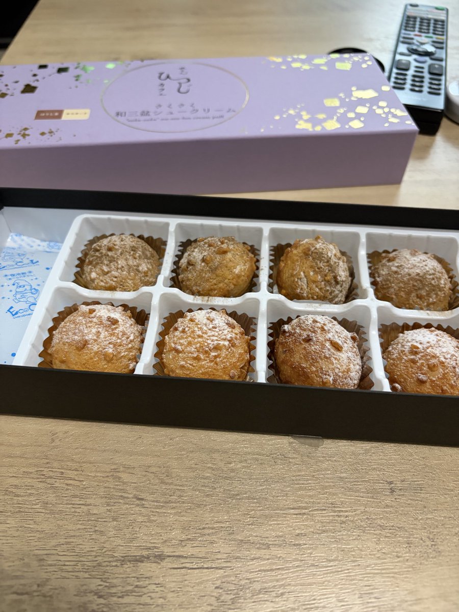 pandako___panda's tweet photo. 祇園にある祗をんひつじさんのシュークリーム✨
サクサクで1口サイズ！
美味しい(*´～｀*)ŧ‹"ŧ‹"ŧ‹" https://t.co/I5jOSF5lQk