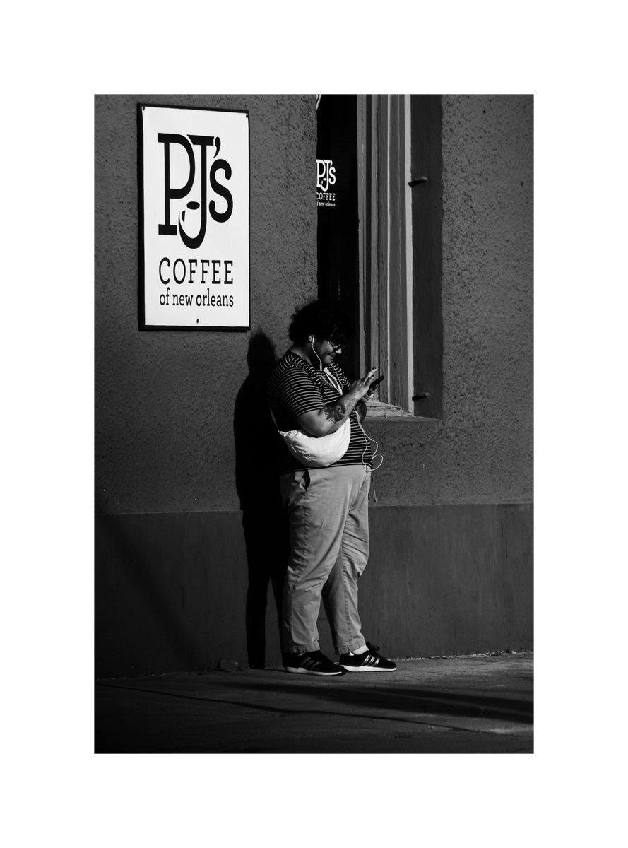StreetSc3ne's tweet photo. Camera : Canon eos 50D
Lens : Canon 70-210mm f4
#canonphotography #neworleans #photography #streetsc3ne #streetsc3nephotography https://t.co/FisQJc8Lt8