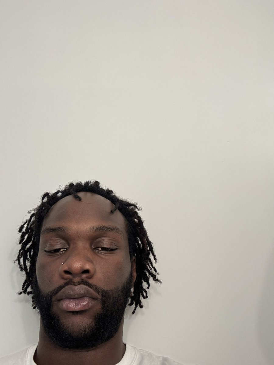 kaptationson's tweet photo. look at me baby, do it look like i chase hoes? 🤔🅿️ https://t.co/TJuitgVIej
