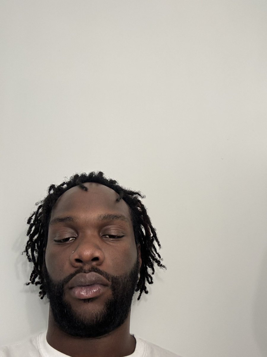 kaptationson's tweet photo. look at me baby, do it look like i chase hoes? 🤔🅿️ https://t.co/TJuitgVIej