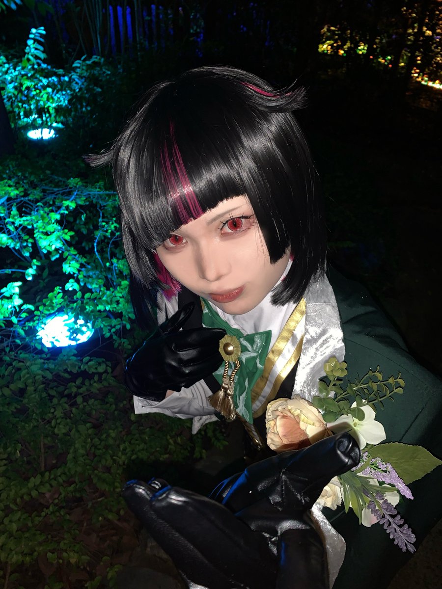 _cos_yuna's tweet photo. twst🦇cos/#Dハロ仮装 #ツイステ仮装

ときめきすぎて卒倒しても知らんぞ？ https://t.co/vpV9gcmEDE
