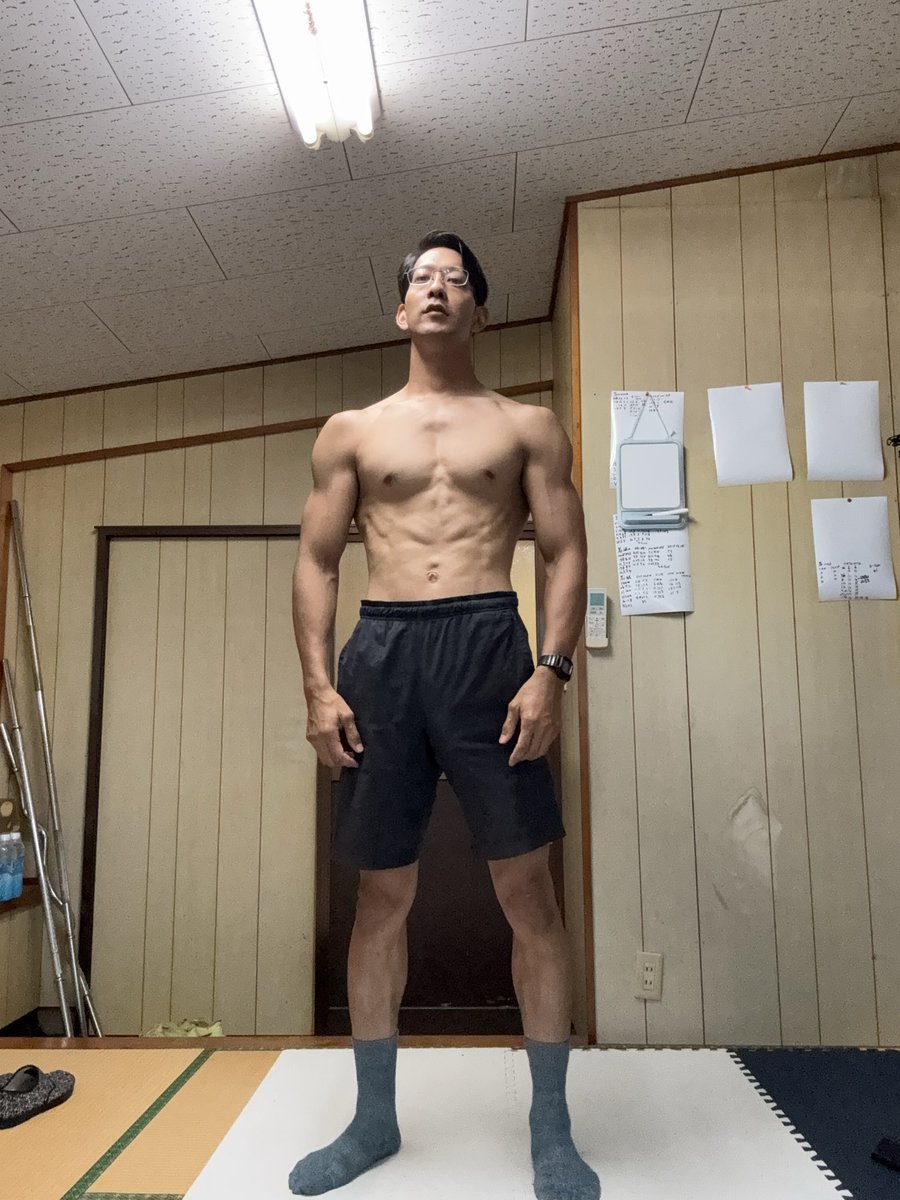 HMashu1202's tweet photo. 仕事の終わりは筋トレ開始です💪

目標に向けた1日にしましょう https://t.co/j0D6dmNlJI