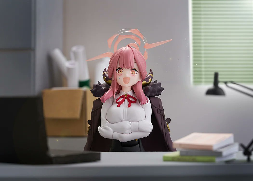 gsc_kahotan's tweet photo. ／
　待ってたわ。
　どんな依頼でも、便利屋は必ず遂行するから！
＼
￣￣￣￣￣￣￣￣￣
figma 陸八魔アル
＿＿＿＿＿＿＿＿＿

9月28日（月）出荷予定です💠
#ブルーアーカイブ #ブルアカ #figma https://t.co/Vj2KbaB9kY