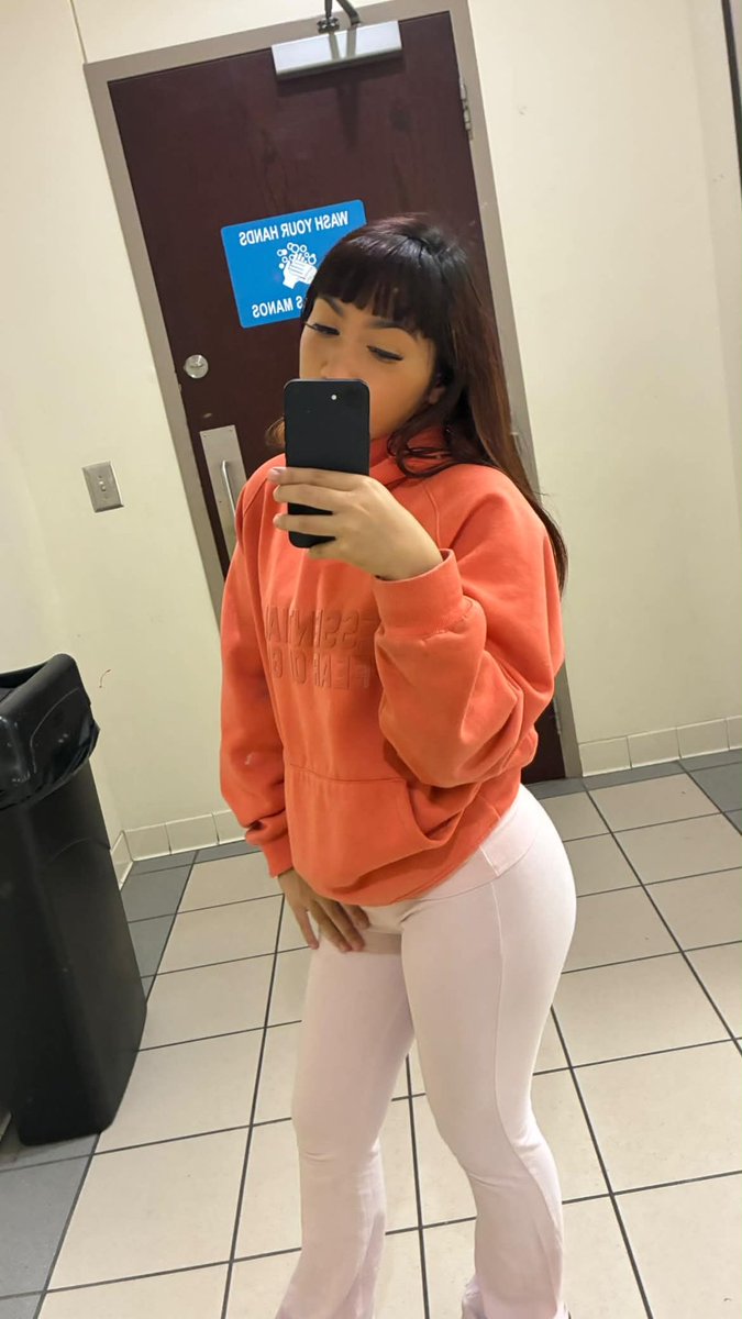 yatzbandz's tweet photo. somebody gonna jerk to this I jus know it https://t.co/R72FbsW2X6