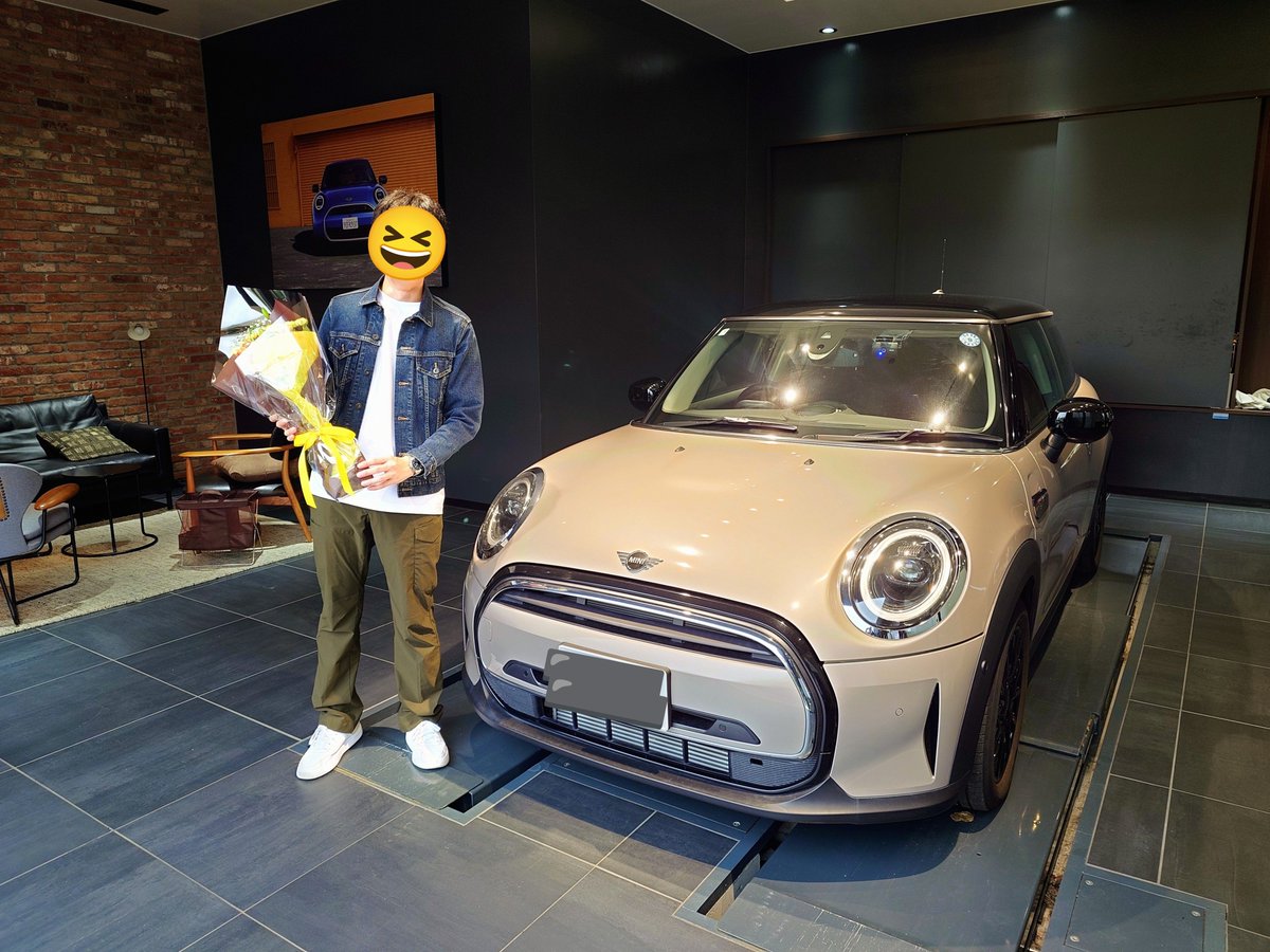 natoru3's tweet photo. オタク、ニッコニコで草 https://t.co/zsAys5vzZi