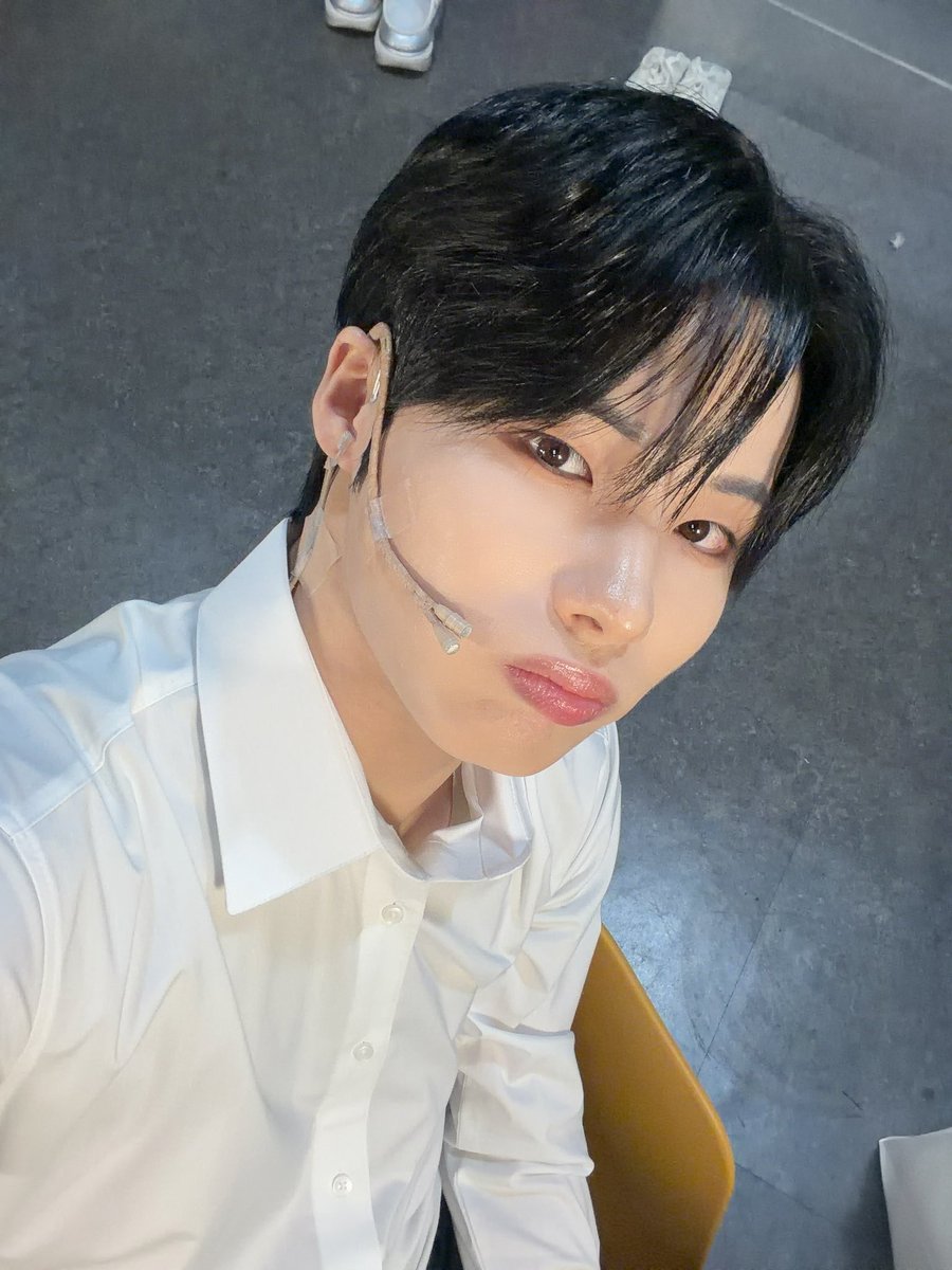 WH__Official_ tweet picture