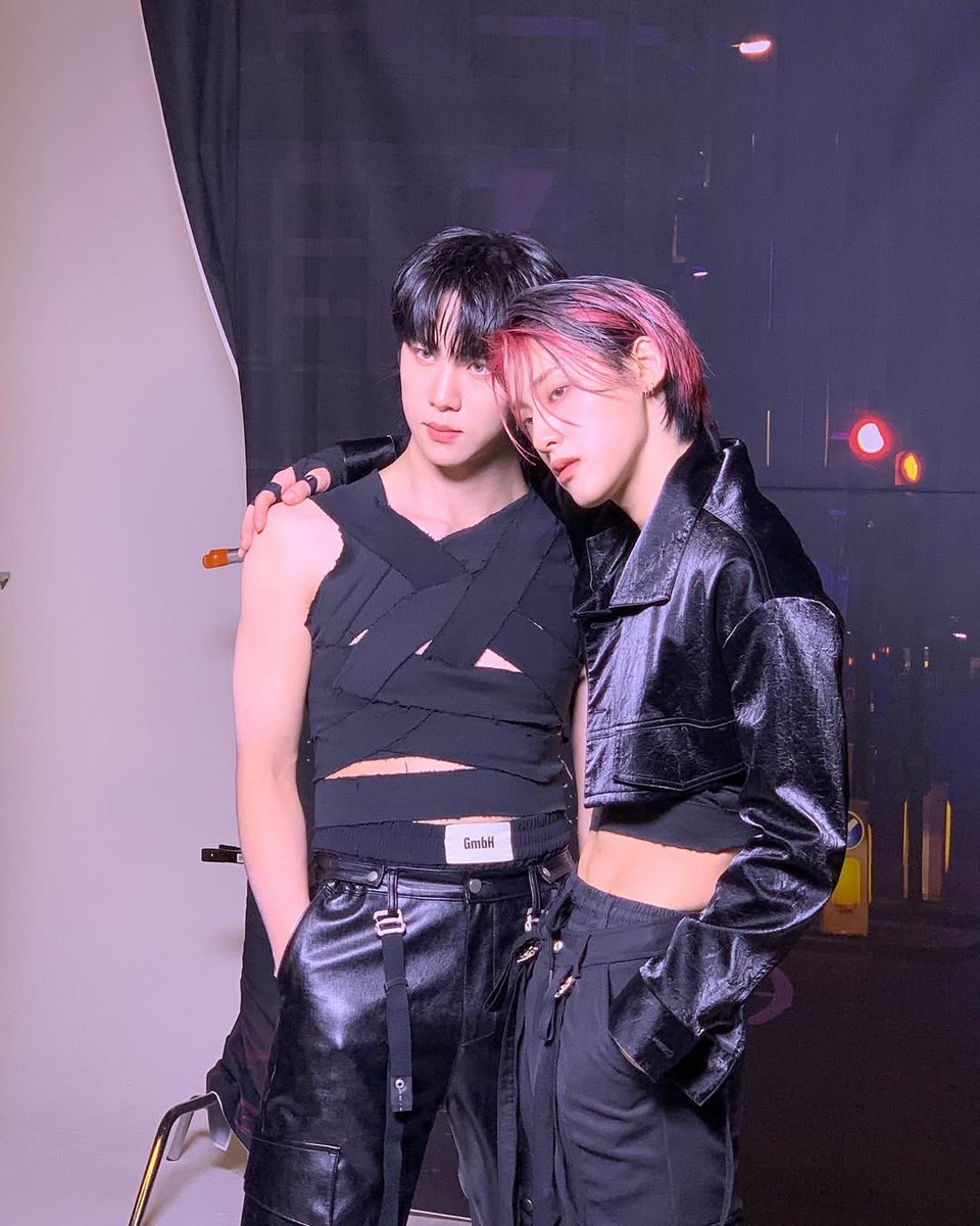 DailyWEi_'s tweet photo. WEi of the day

#위아이 #WEi
#김동한 #KIMDONGHAN
#유용하 #YOOYONGHA https://t.co/4zRozMoDrP