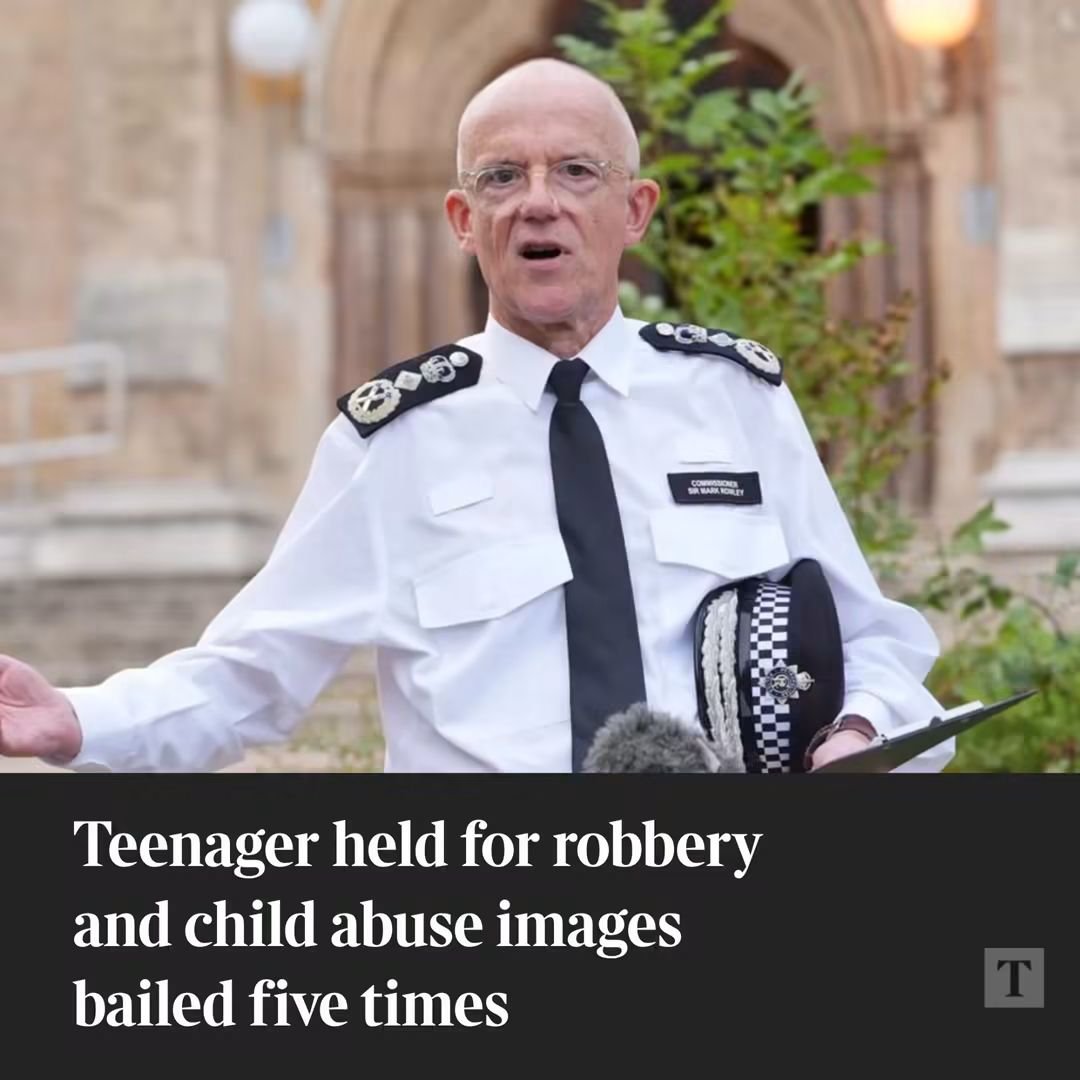 EvacTony's tweet photo. #DannyTommo Remanded instantly.

Explain this without it being a politically motivated decision. 

@ShabanaMahmood any thoughts? https://t.co/5nRYGs23pw