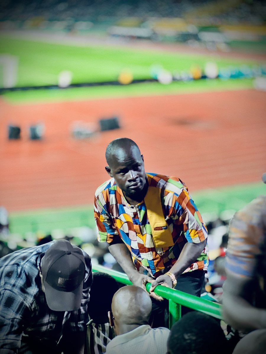 Zarachronik03's tweet photo. Quelques images du stade 26 mars 🇲🇱🇲🇱😏 https://t.co/u5wgqGfP34