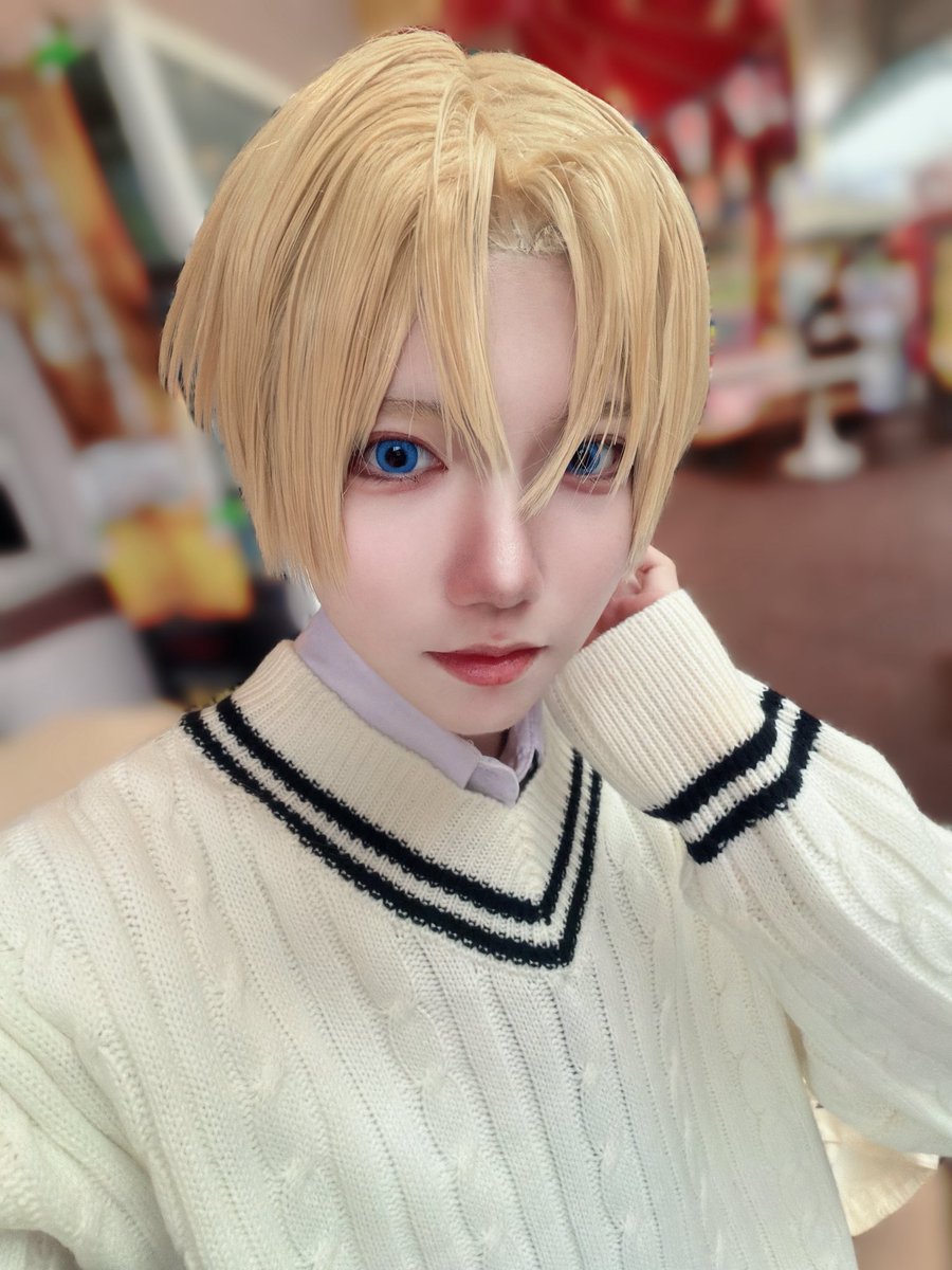 saka_11040's tweet photo. #超コスチャinレオマ
 おります https://t.co/KzIVAgMAKd