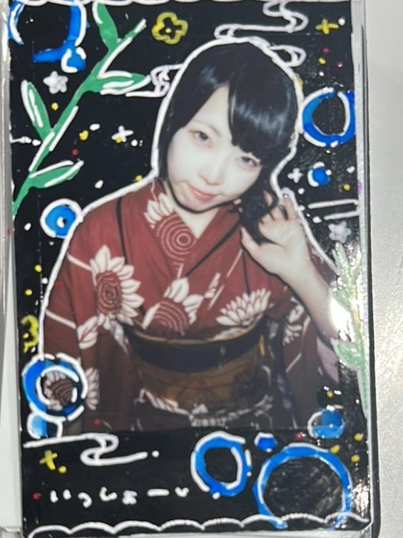 yuhi_ika's tweet photo. スーパーチェキツイサボりマン
いつぞやかに宿チェキ入れていつぞやかに回収していた浴衣イベチェキ
イベント行きたかた…
#天乃観測日記 https://t.co/gPmItSfcMz
