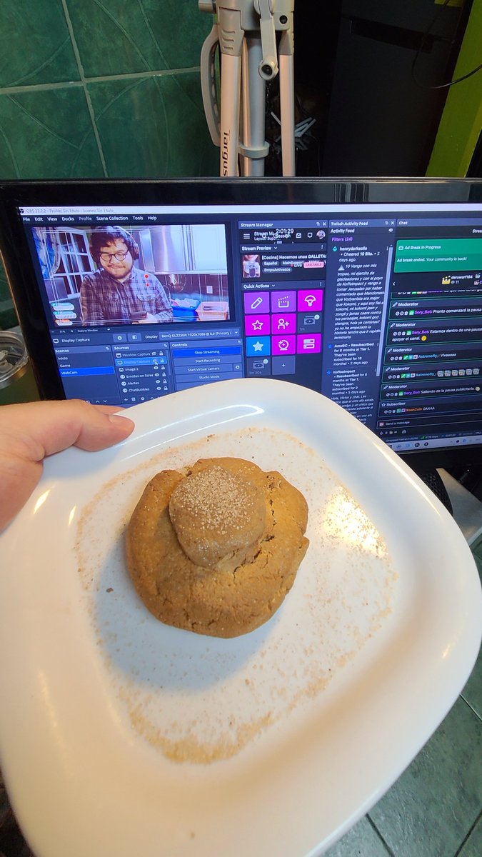 victor_oranges's tweet photo. Quedaron chidas las galletas de piedra 👌 https://t.co/z0wQnWLUju