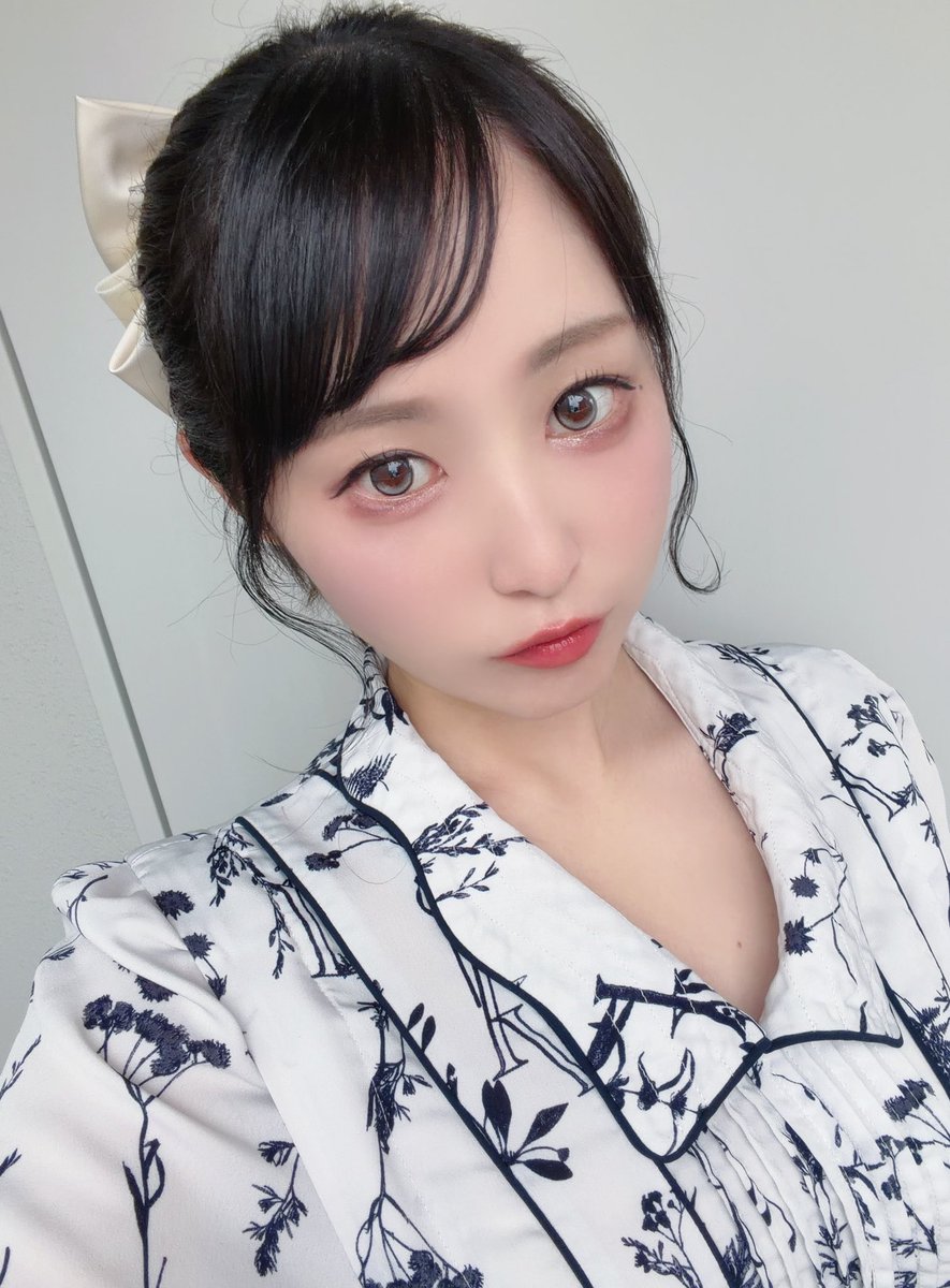 katochocola0409's tweet photo. 今日は若干おでこ https://t.co/f0sjLe1LXw