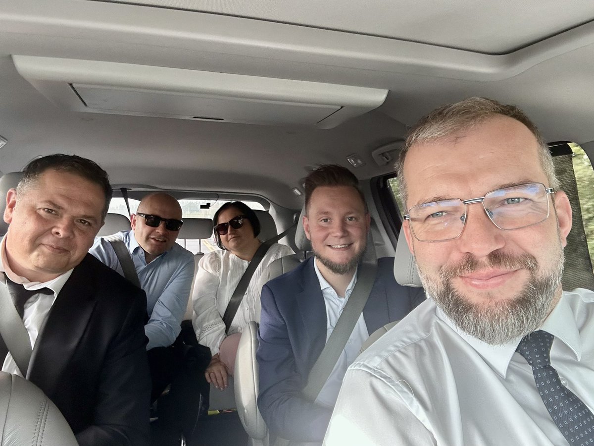 GrzegorzPuda's tweet photo. W drodze na Kongres Samorządowy @RozwojPlus 🚀
Widzimy się 👀 w Tomaszowie Mazowieckim! 
#ForumRozwójPlus https://t.co/zWGTRZdatJ