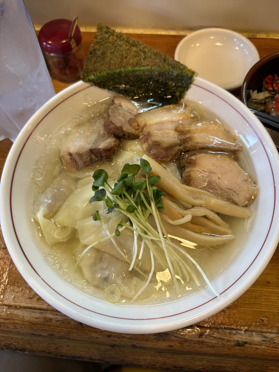 totchikey's tweet photo. 美しい…🍜 https://t.co/EOHWPbXWGh