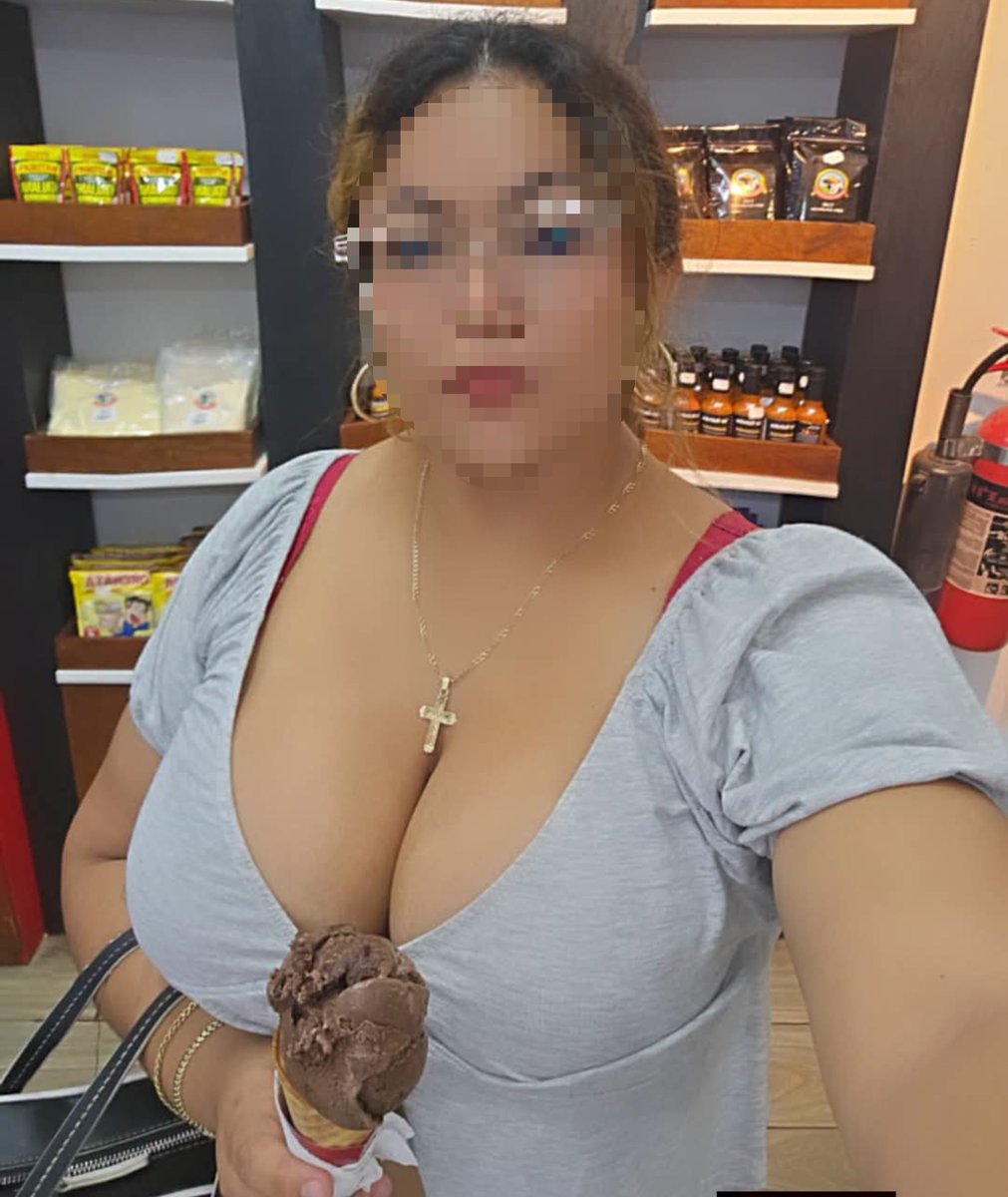 RelacionesPro2's tweet photo. Imagínate tu 🤏🍆 en mi 44 Copa D, no se claven es coto ya ahora sí a dormir 😪💤 https://t.co/PcWLiCvfdF