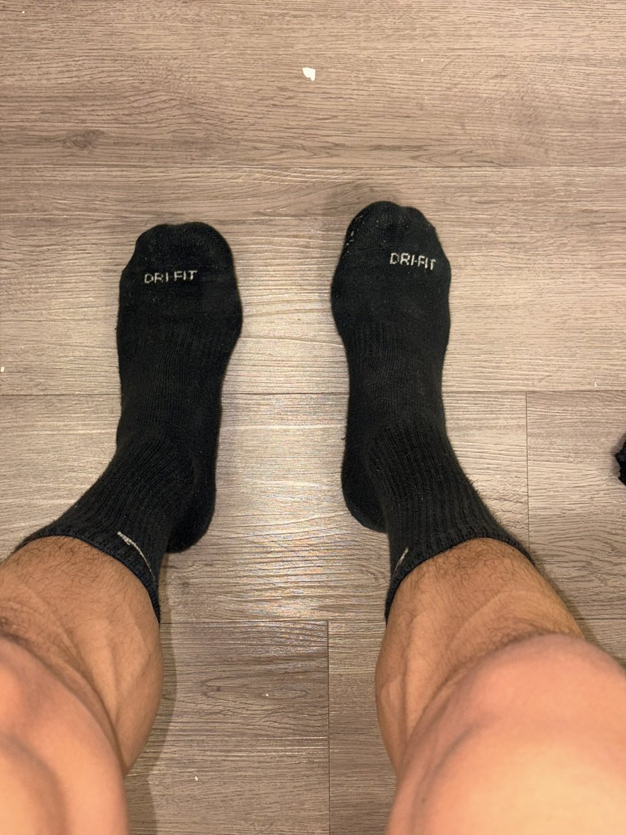 nikesock_lover's tweet photo. hi 

#mlm #gay #gayfeet #feetfetısh #feetworshi̇p #feet #socks #sockfetish #sockworship #nikesocks #footfetısh https://t.co/0BM1zf70xY