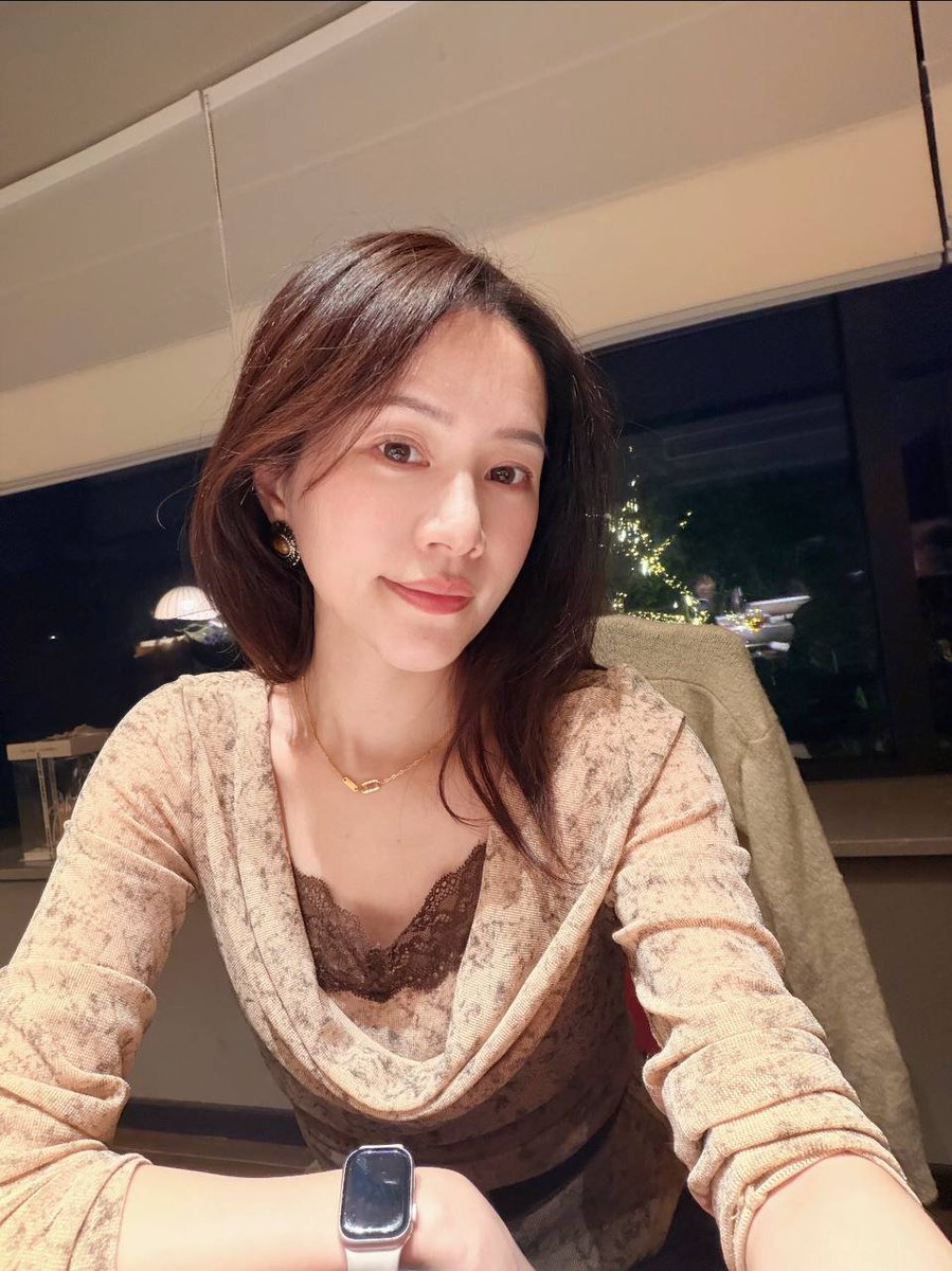 Runrunrururum's tweet photo. 本人90后，无不良嗜好。性格温和，思想开放，有一些小众爱好。真心希望在这里遇到一个同城聊得来的搭子。#固搭 https://t.co/TekVmfN0p9